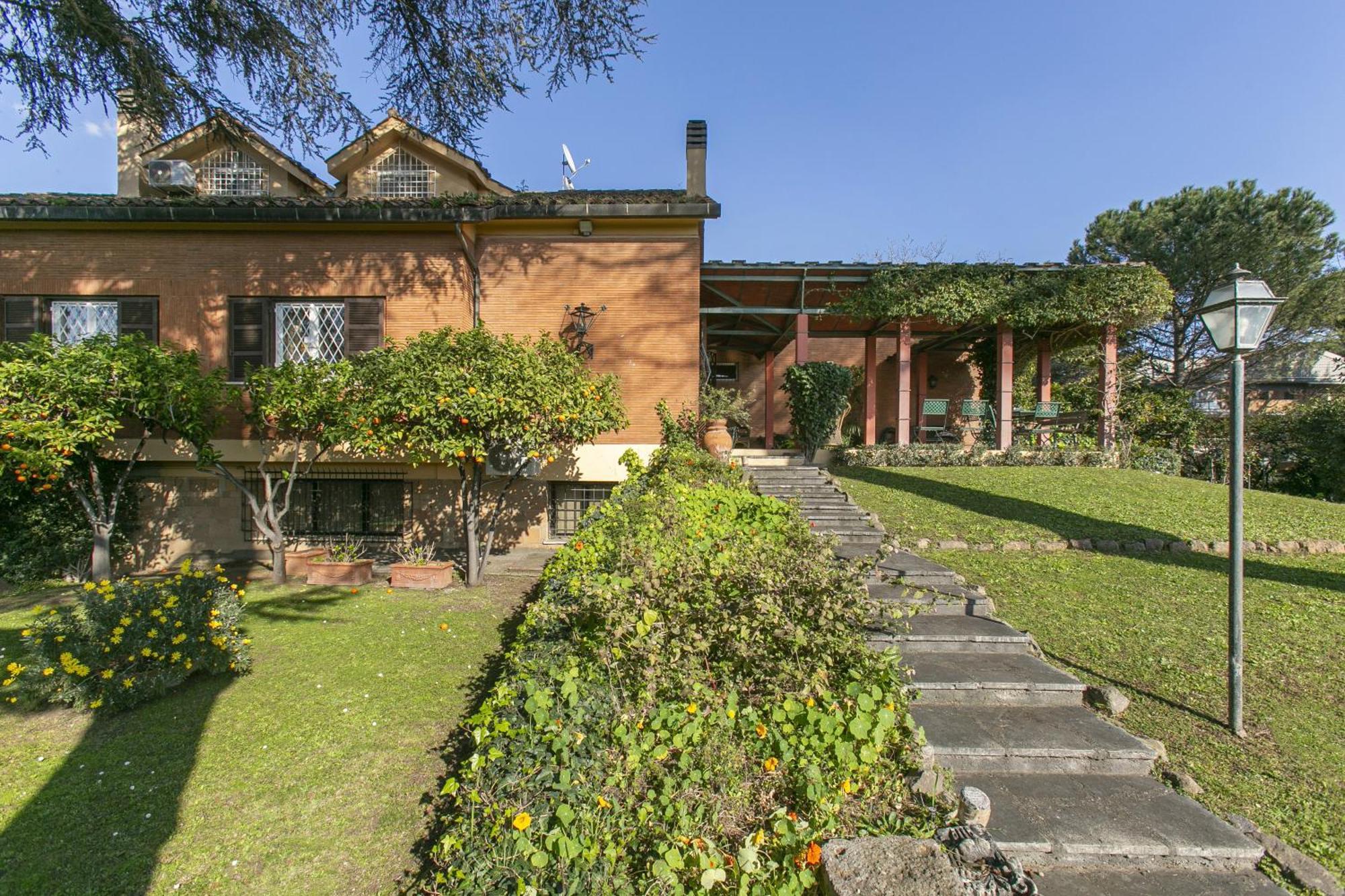 Garden Hill Villa