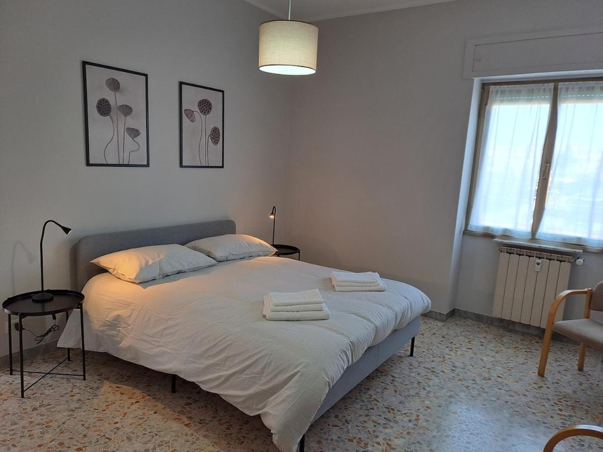Torre Spaccata For 6 With Parking Rome