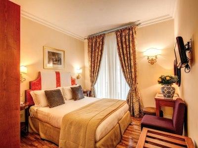 Cortina Hotel Rome