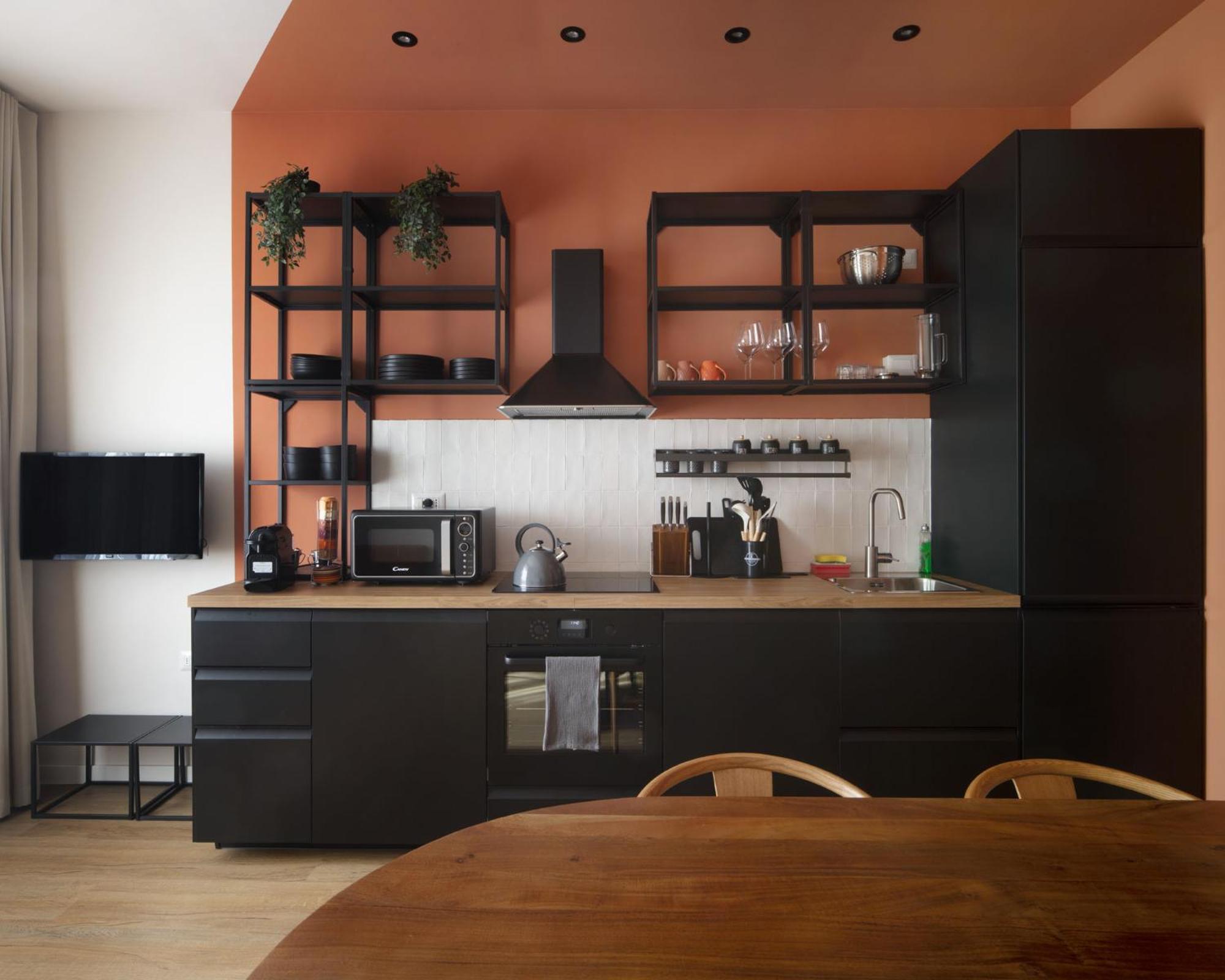 Yellowsquare Hostel