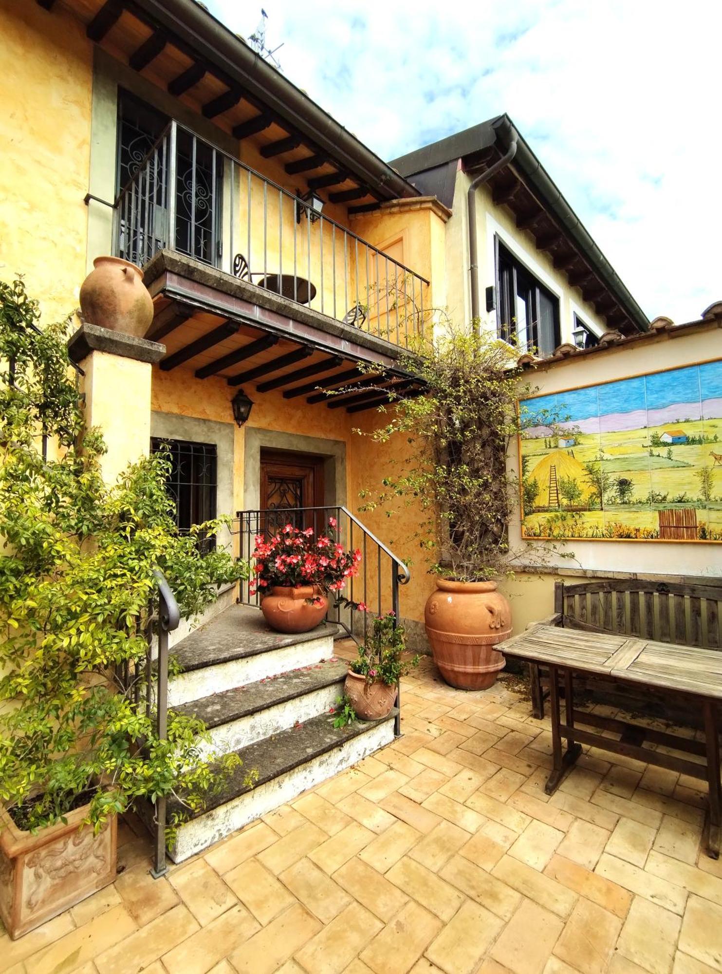 La Valle Dei Casali Bed & Breakfast 3*