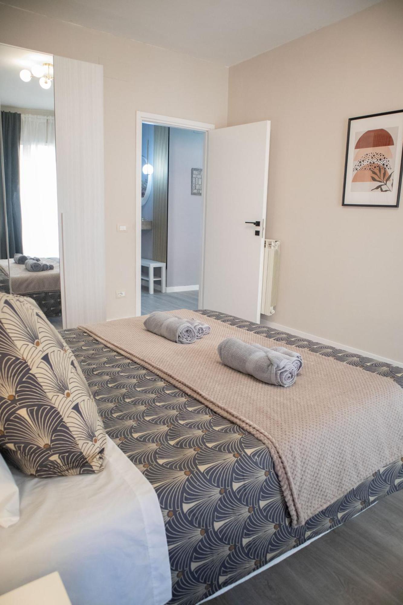 Sara's - Modern Near Metro, Perfect For Families And Groups In Apartment Rome