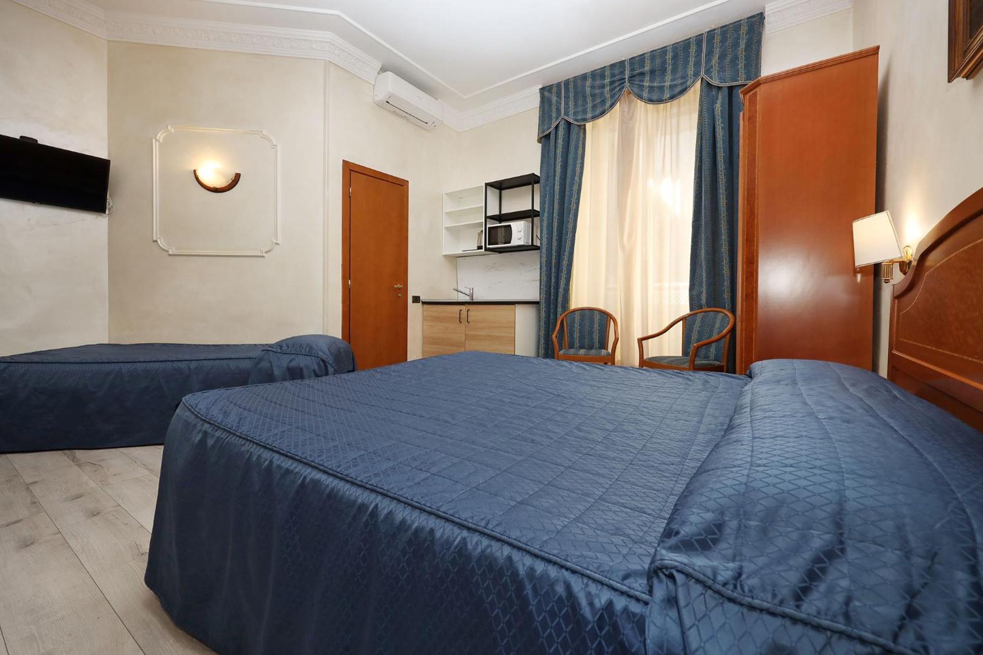 Rimini 3* Rome