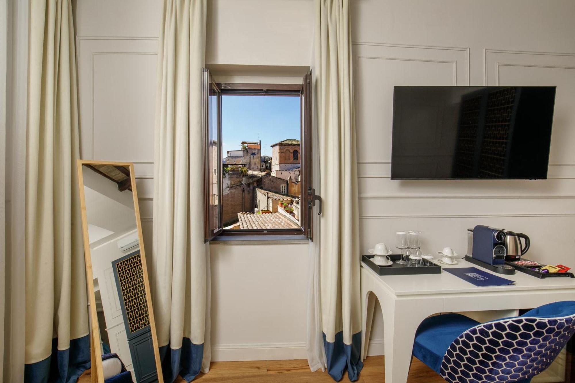 Navona Sky Palace Guest house