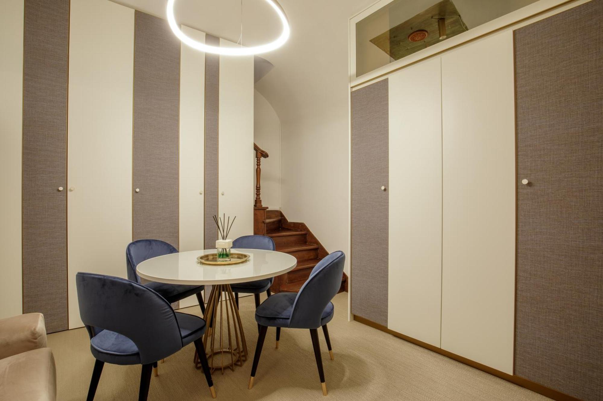 Navona Sky Palace Guest house