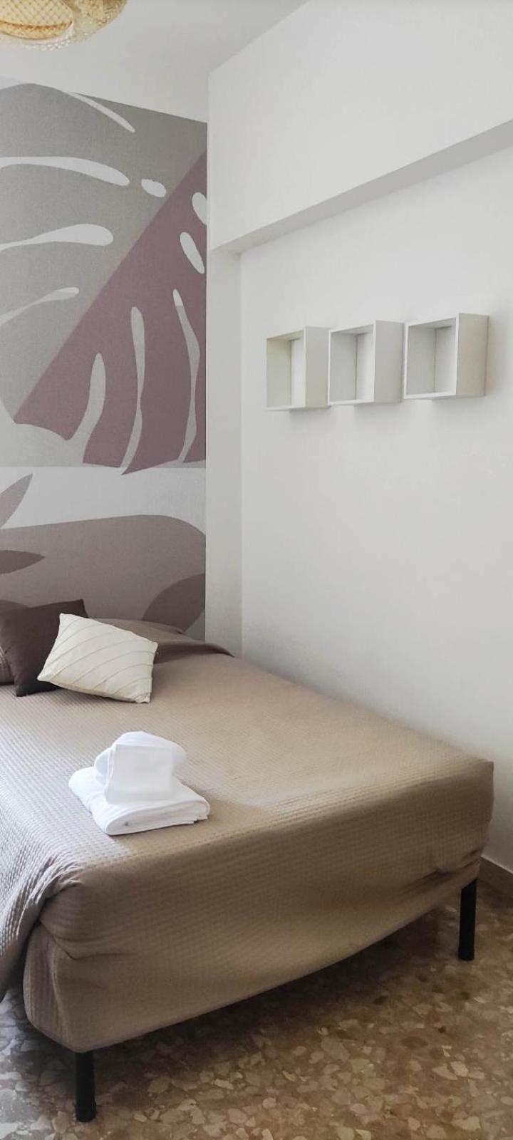 The Italian House In A Pochi Passi Dalla Metro A Apartment