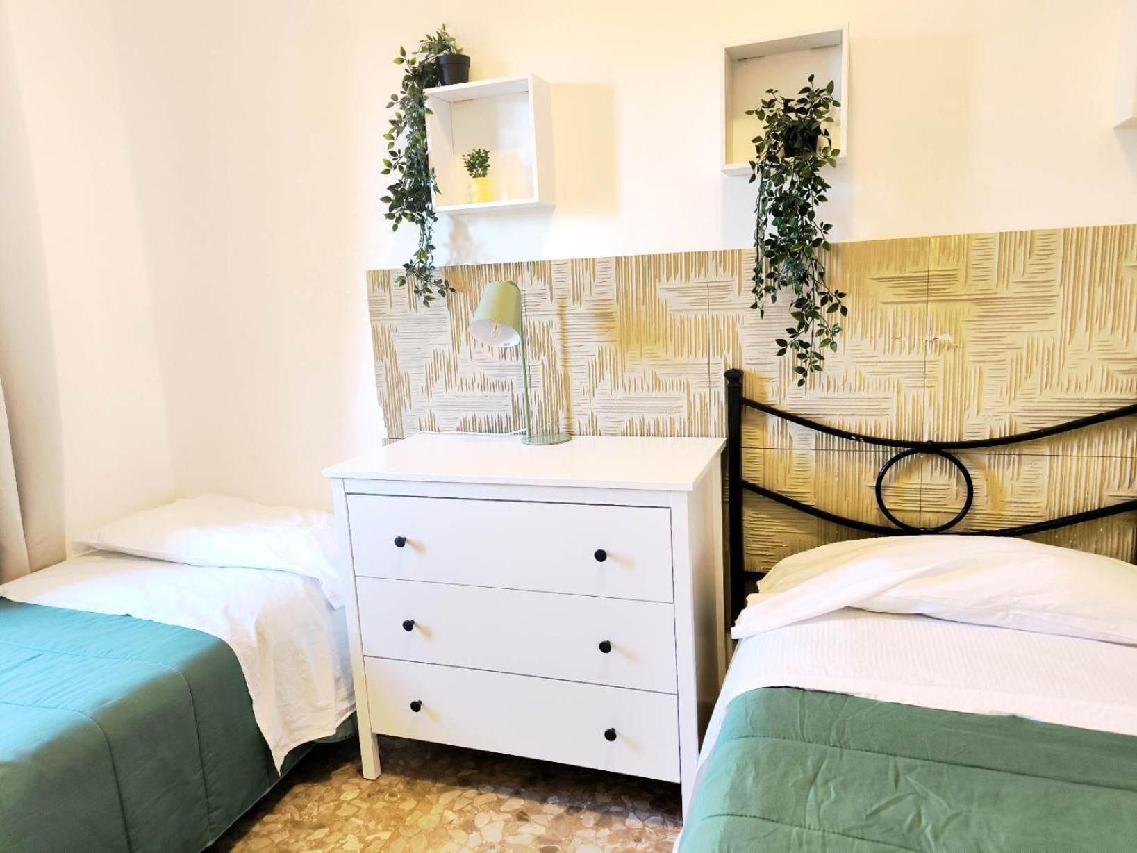 Apartment The Italian House In A Pochi Passi Dalla Metro A