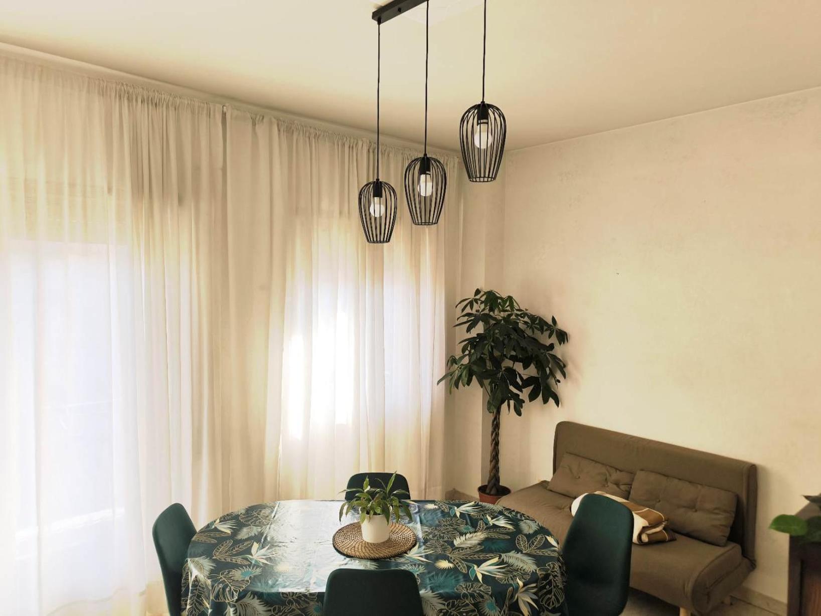 The Italian House In A Pochi Passi Dalla Metro A Apartment Rome