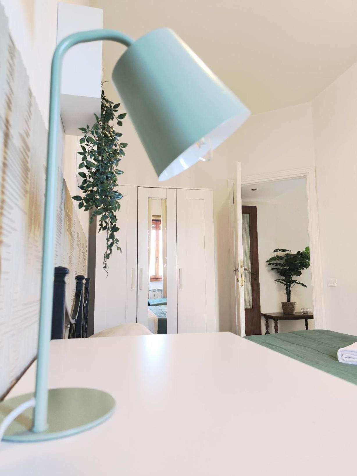 The Italian House In A Pochi Passi Dalla Metro A Apartment *