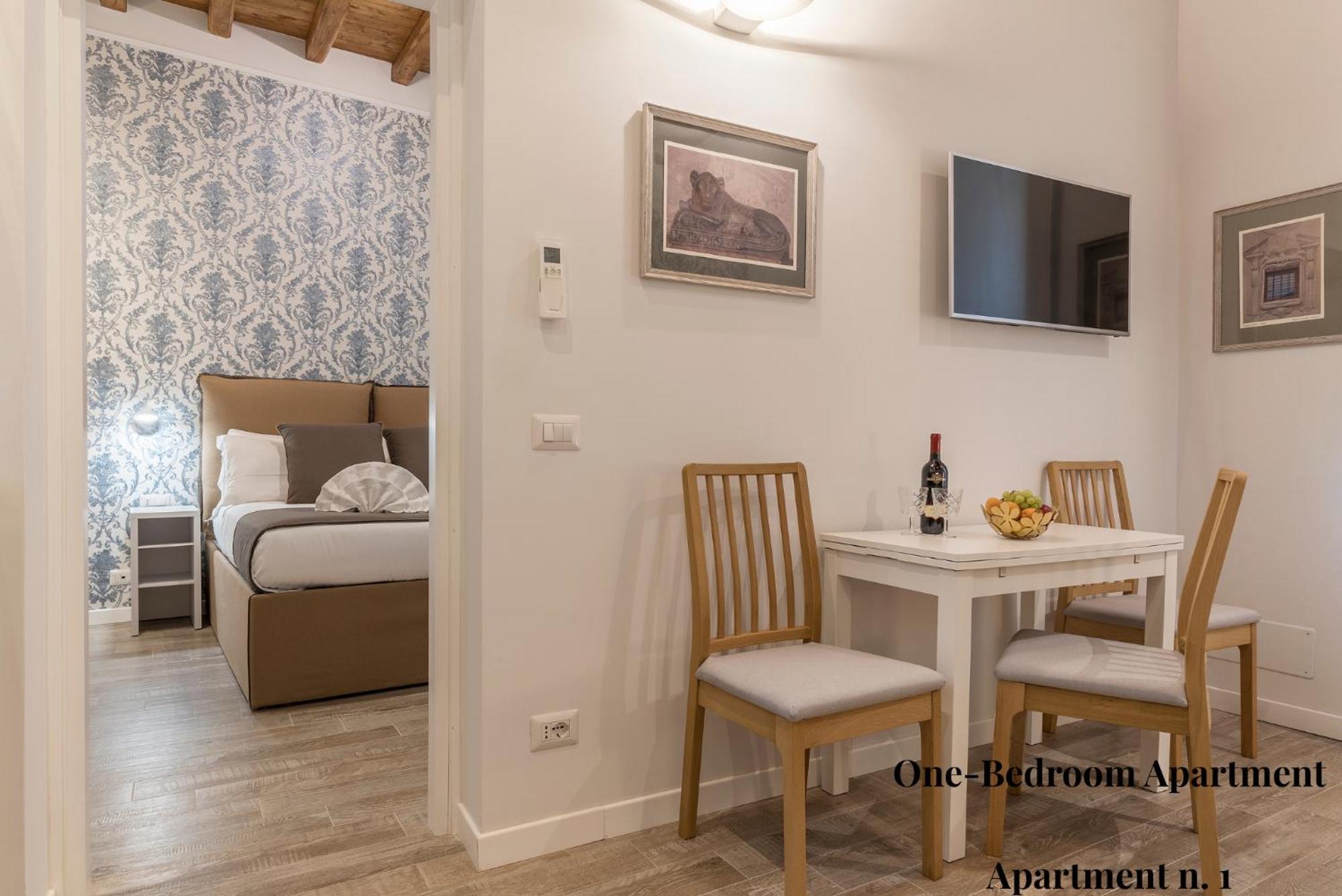 Apartment Cs Exclusive Campo De Fiori Palace