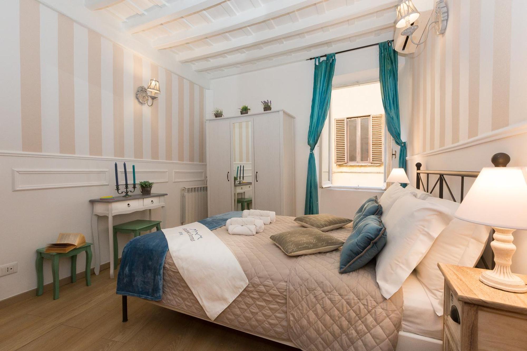 Boutique Domus Navona Librari *