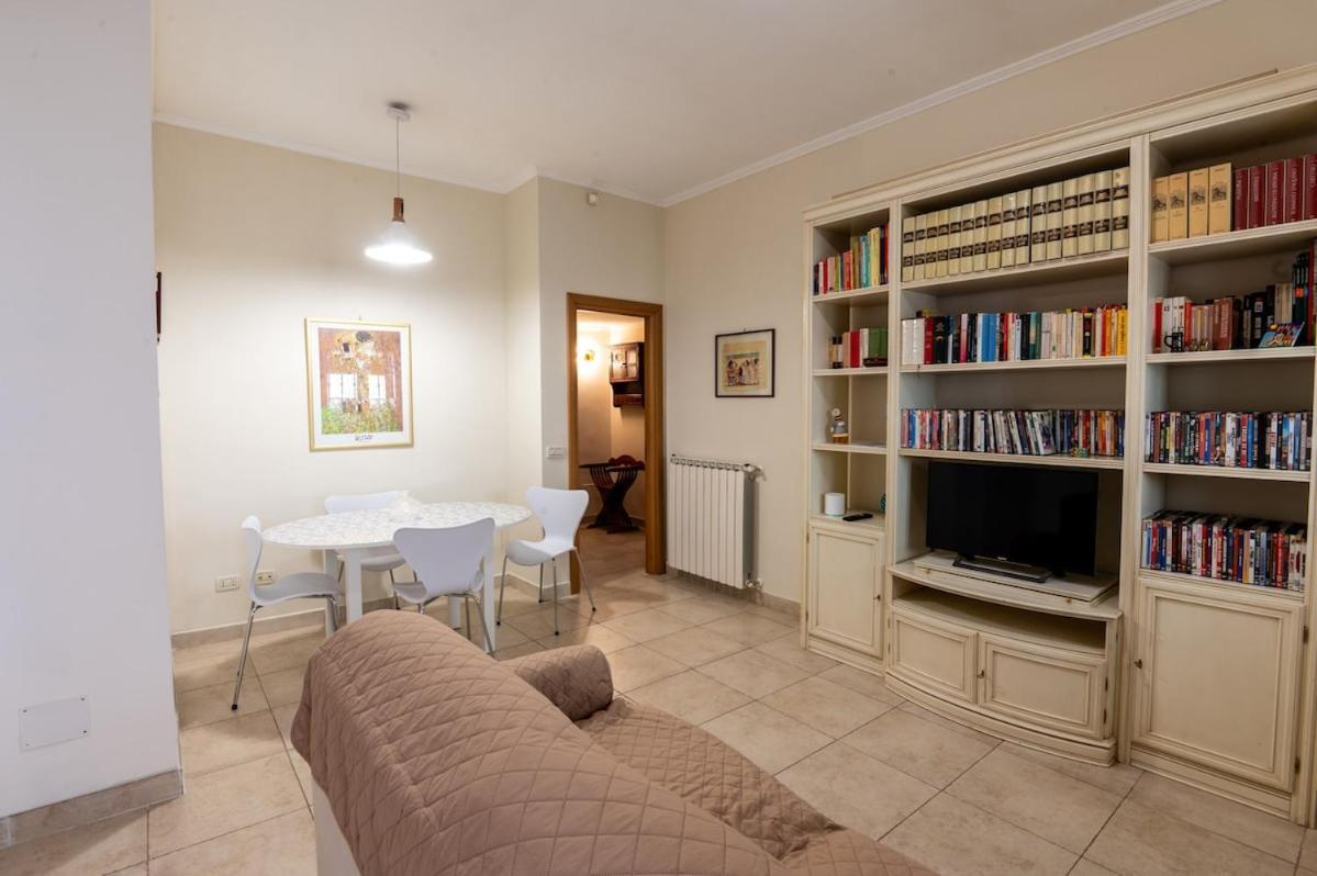 Il Giardino Degli Aranci Apartment *