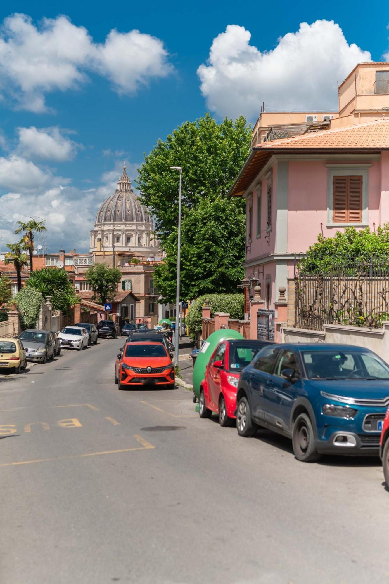 Apartment Suityrhome San Pietro 99 Rome