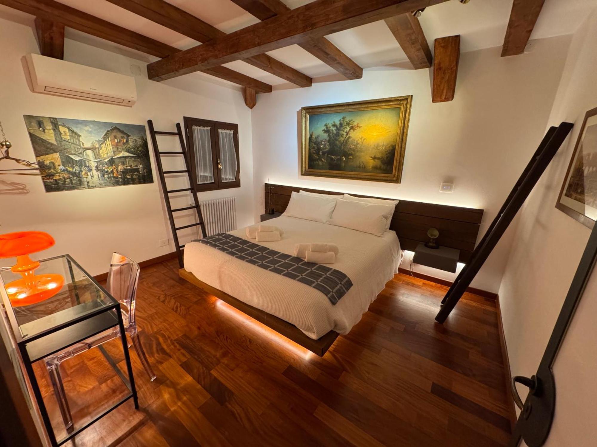 Domus Colosseum, Detached House Just Few Steps From The Colosseum Chalet *