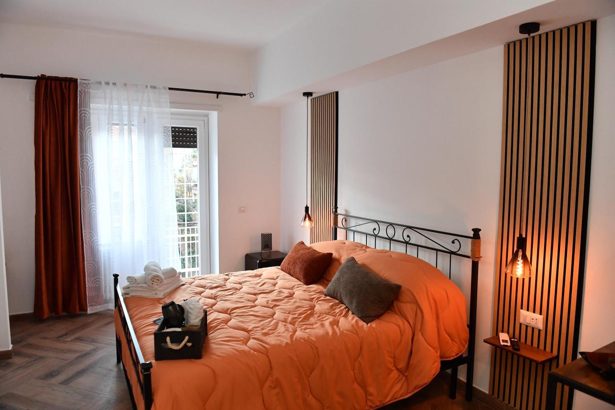 Nest House Bed & Breakfast *