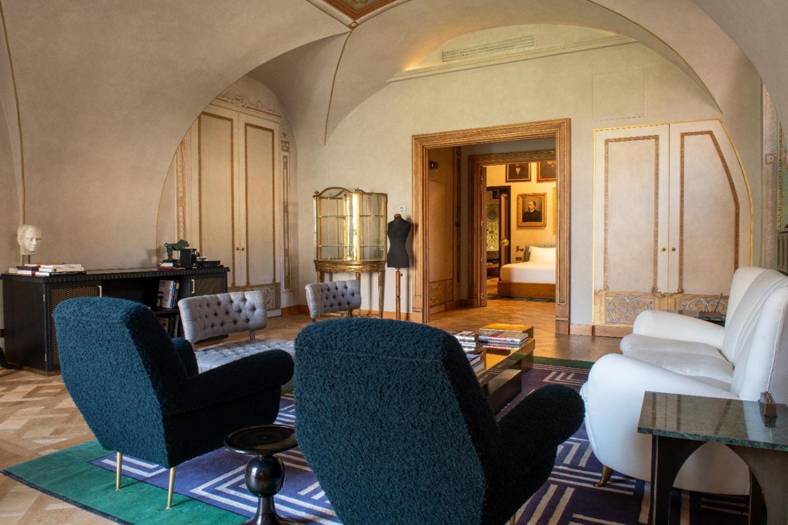 Palazzo Shedir - The Leading Of The World Rome