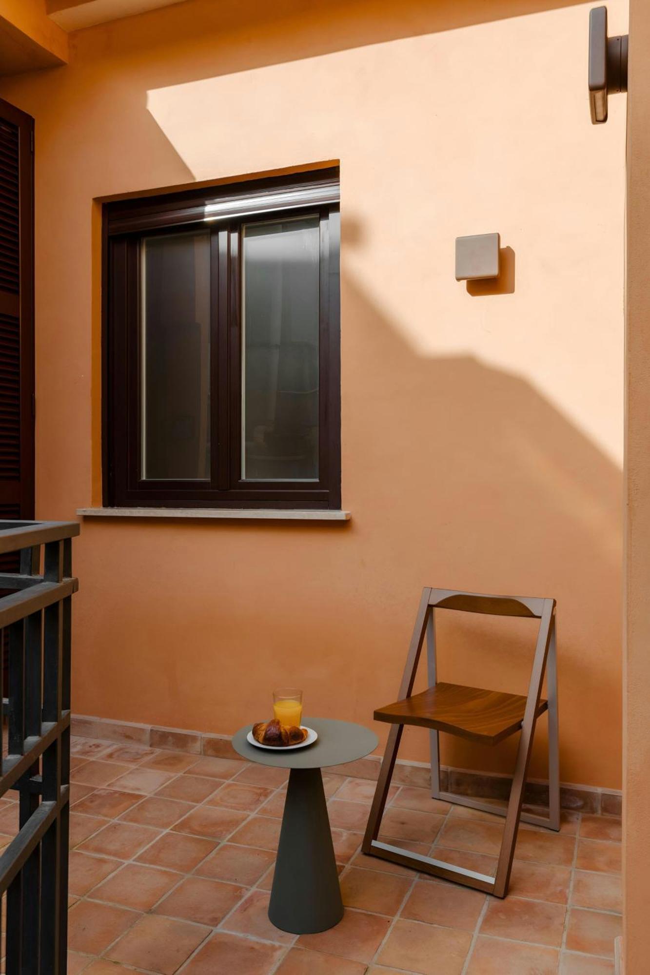 Sonder By Marriott Bonvoy Antinoo Piazza Del Parlamento *