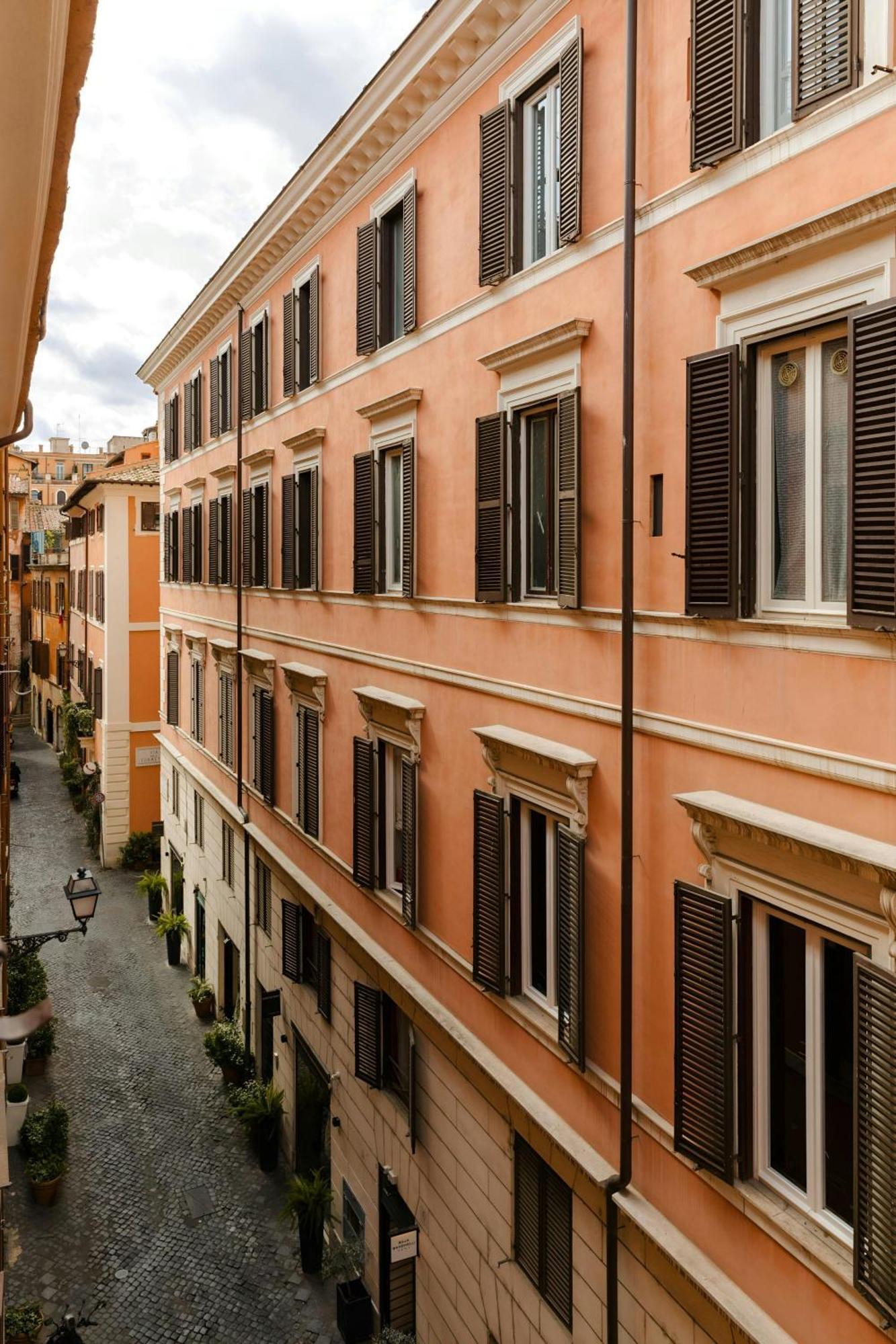 Sonder By Marriott Bonvoy Antinoo Piazza Del Parlamento Aparthotel *