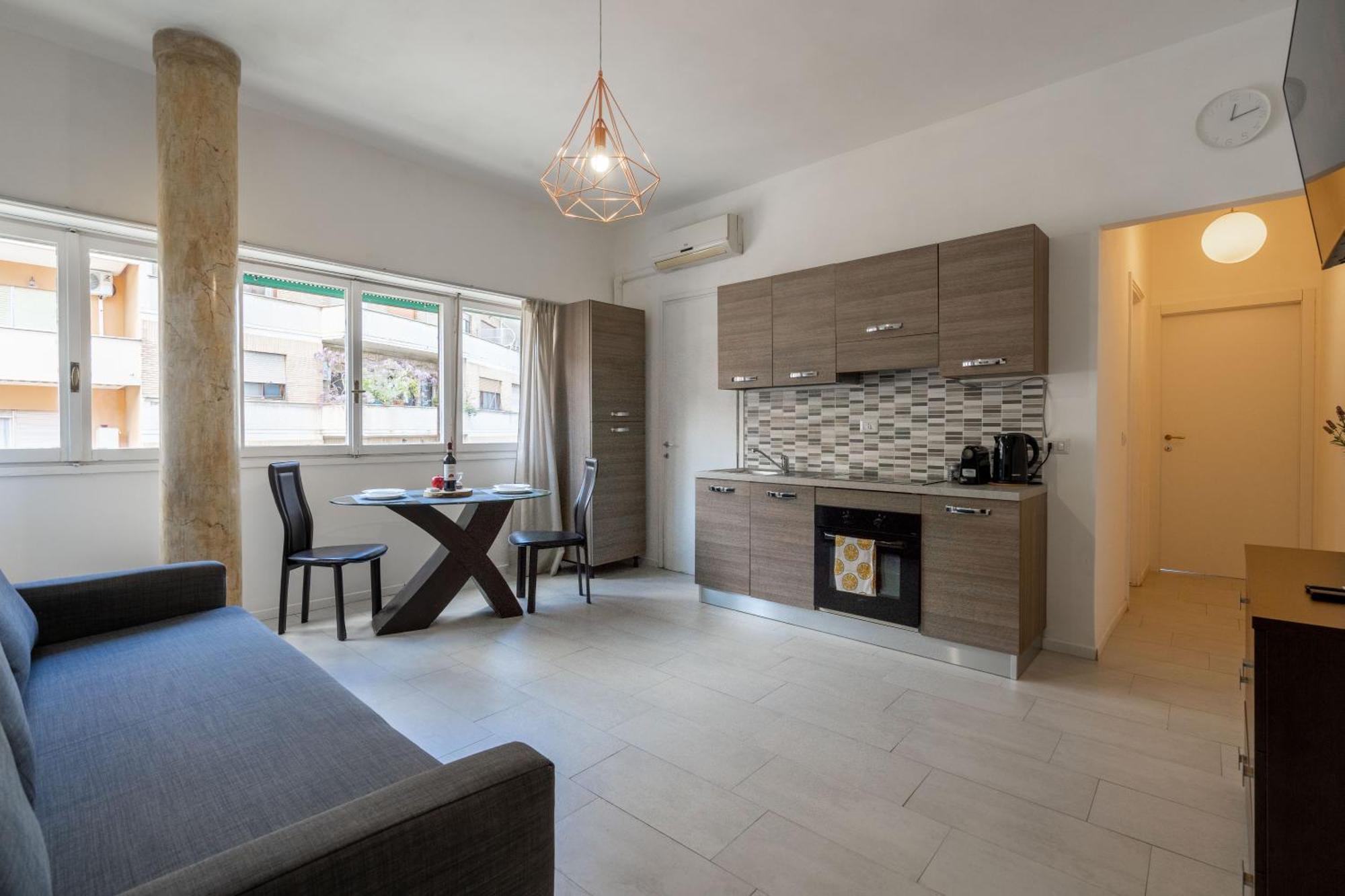 New Opening! Close To St Peter & Free Netflix Apartment Rome