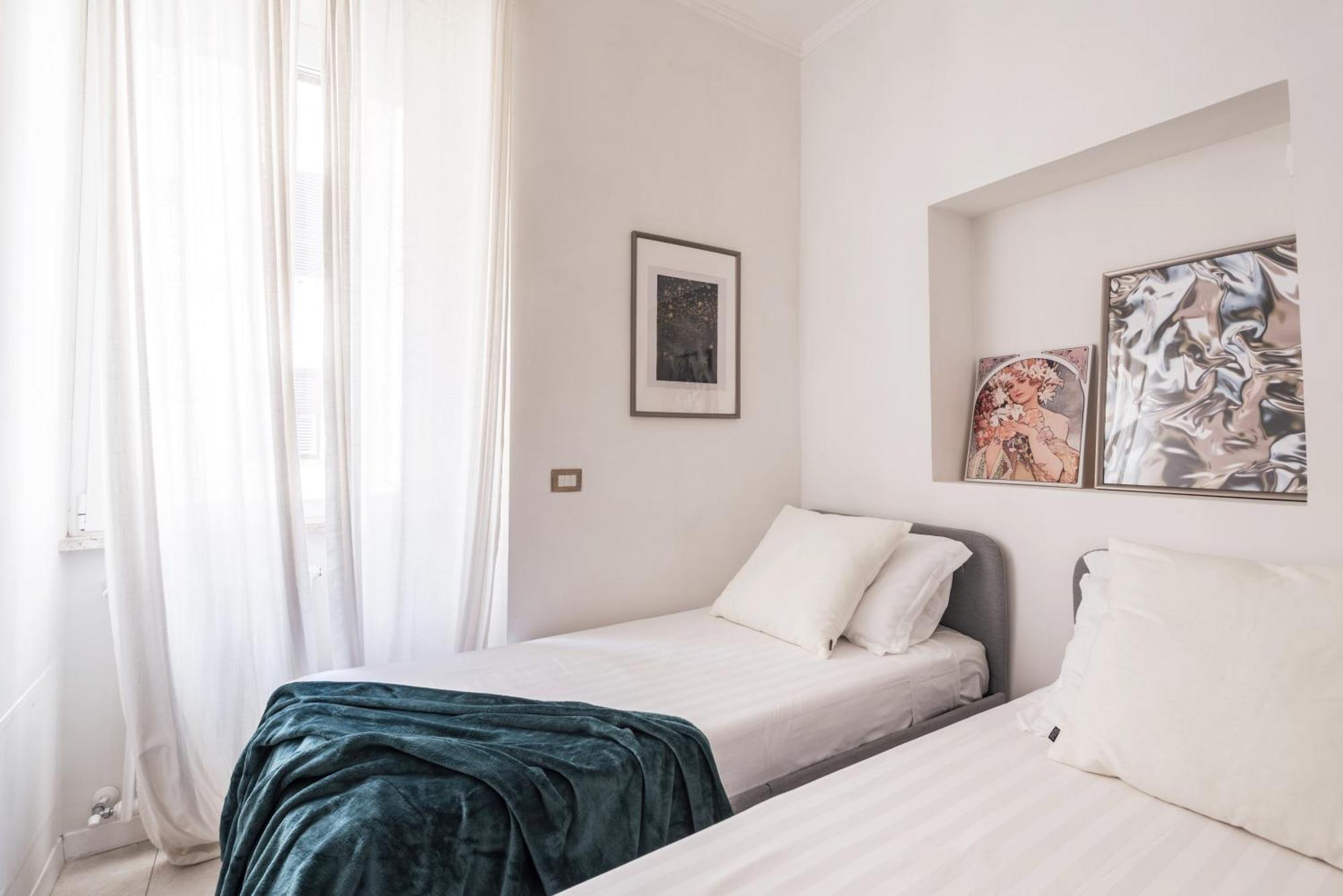 The Rent - Bright Flat Near San Pietro *