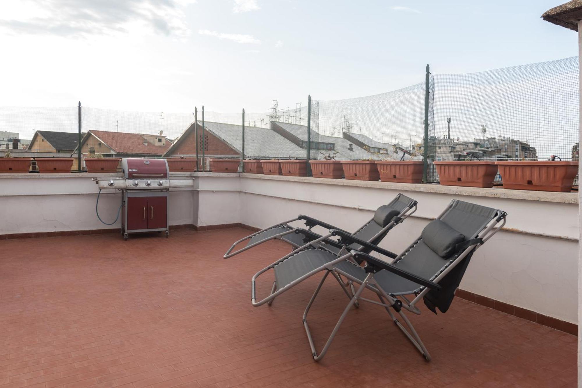 Apartment Stazione Tiburtina Superattico Con Terrazza