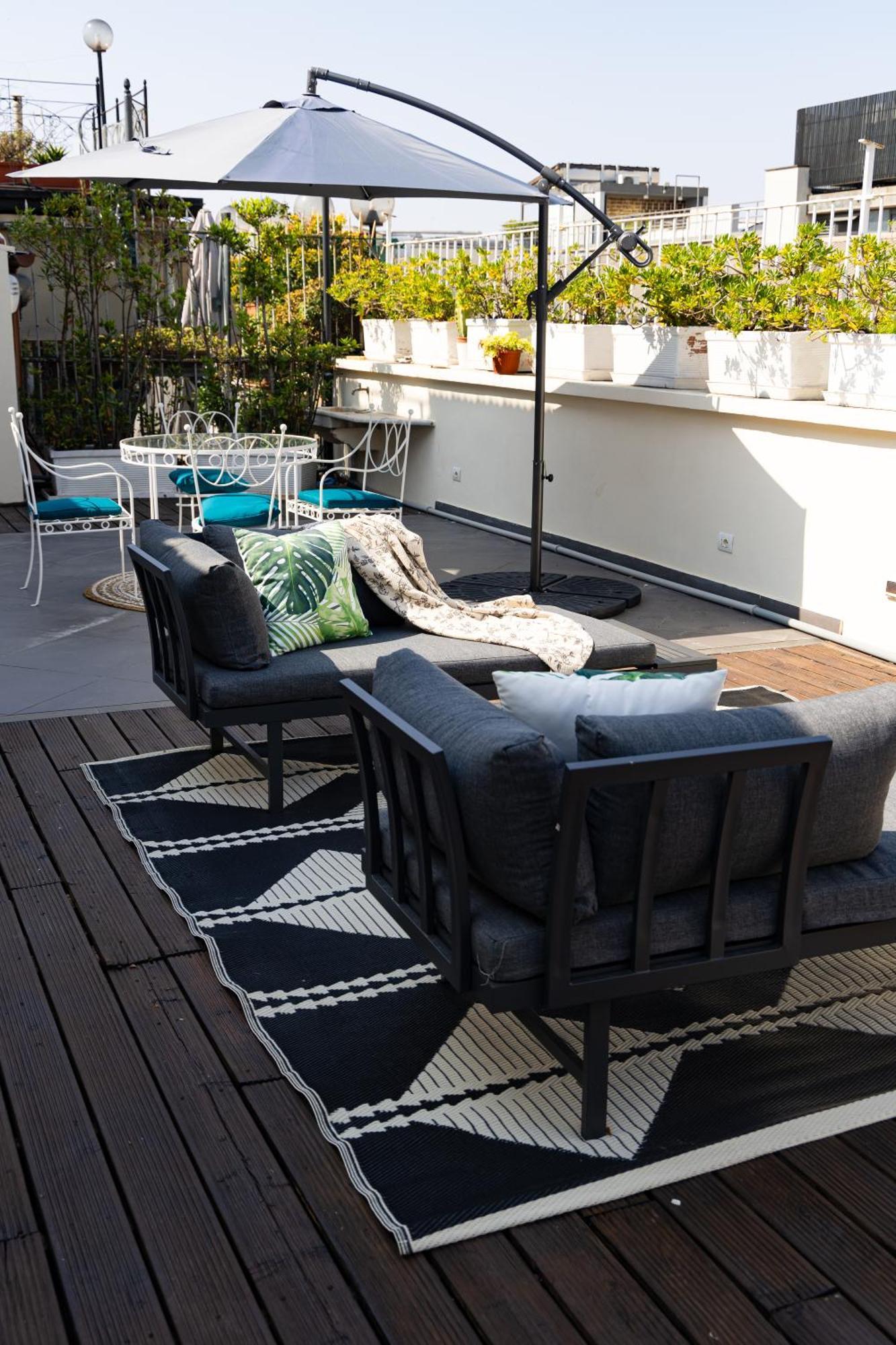 Maria Luxury With View Terrace