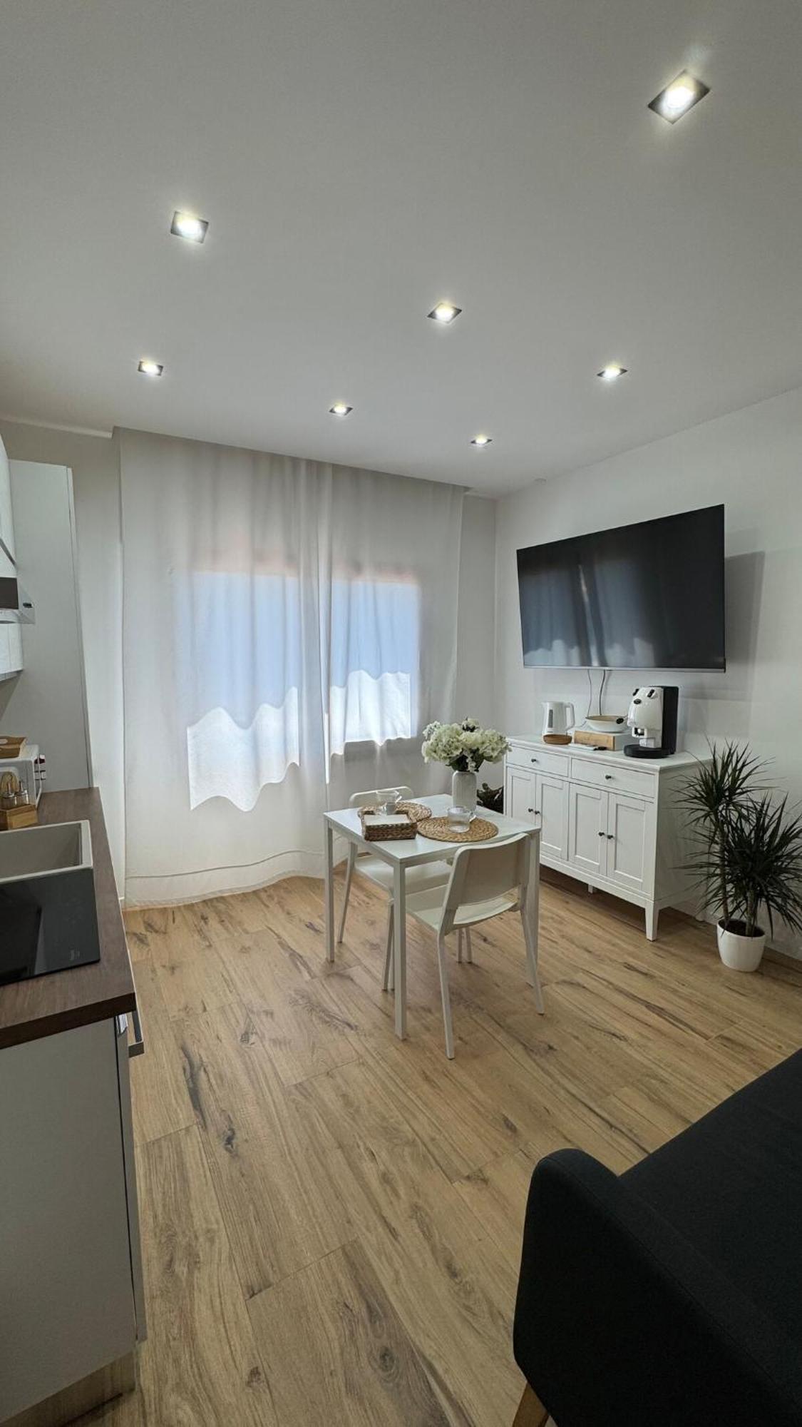 Aeterna 2 Apartment Rome