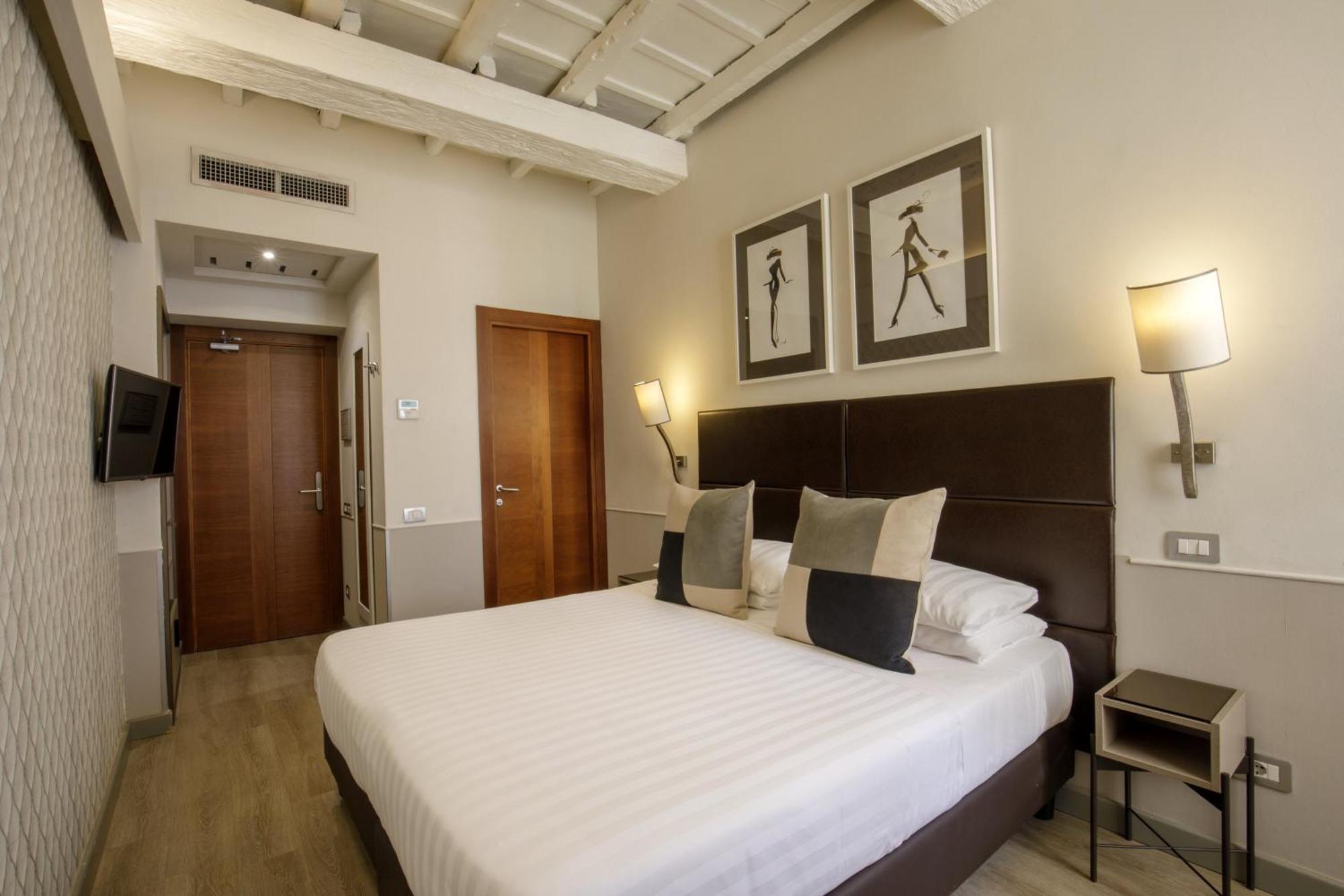 Condotti Palace Rome