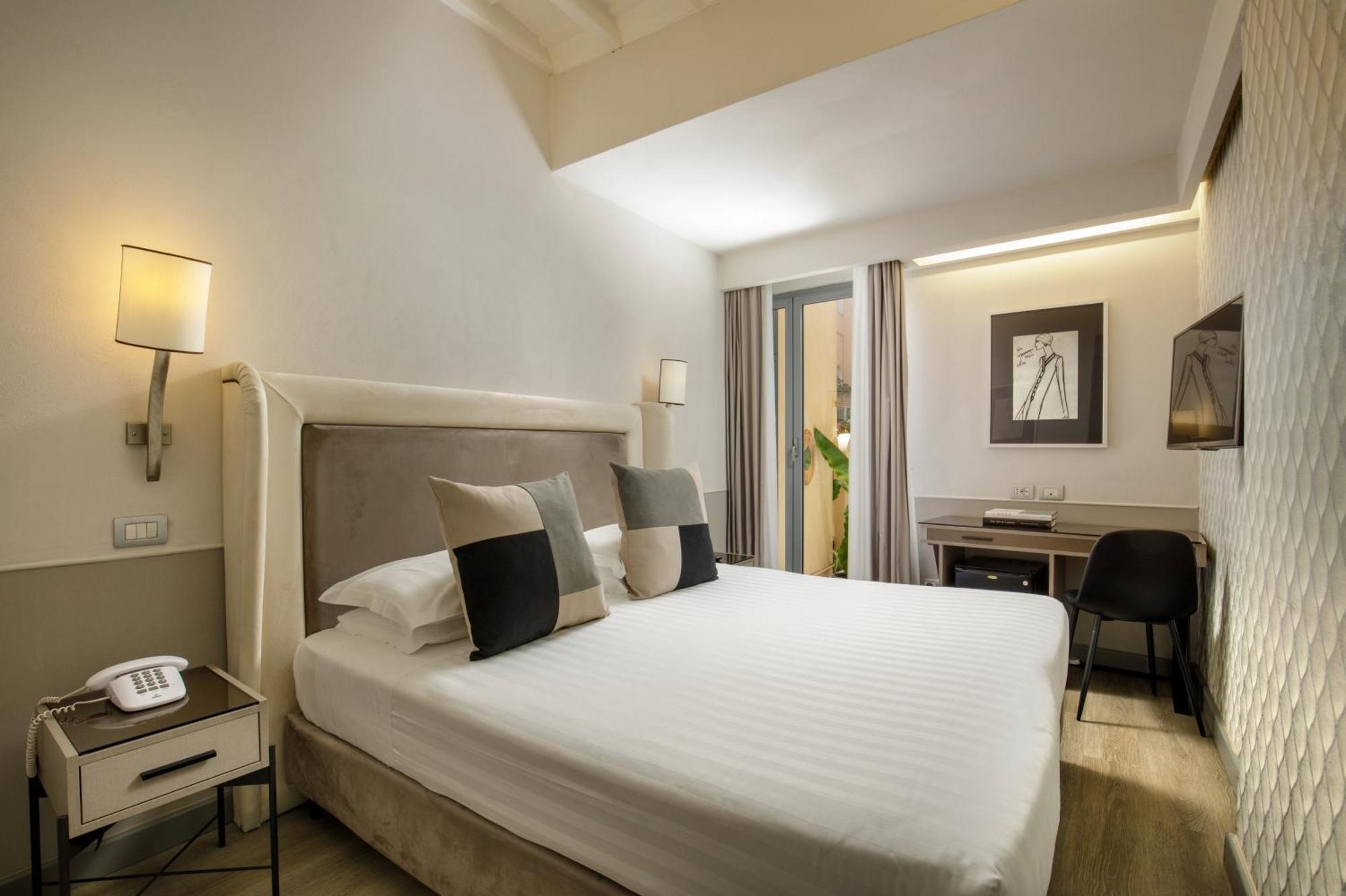 Condotti Palace Hotel 4*