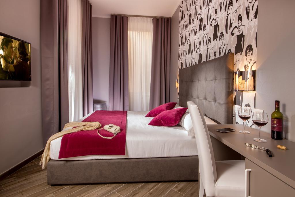 Guest house Frattina 3*