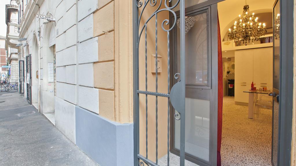 Rental In Rome Colosseo Loft