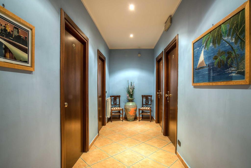 Caracciolo Hotel Rome