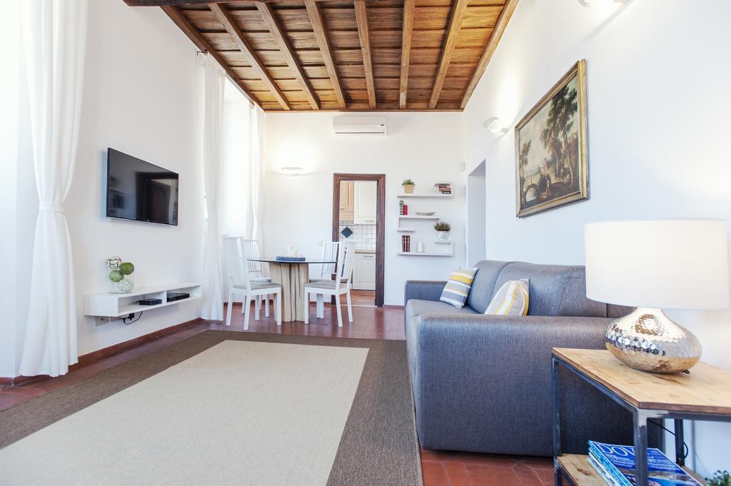 Lungaretta3 Rome