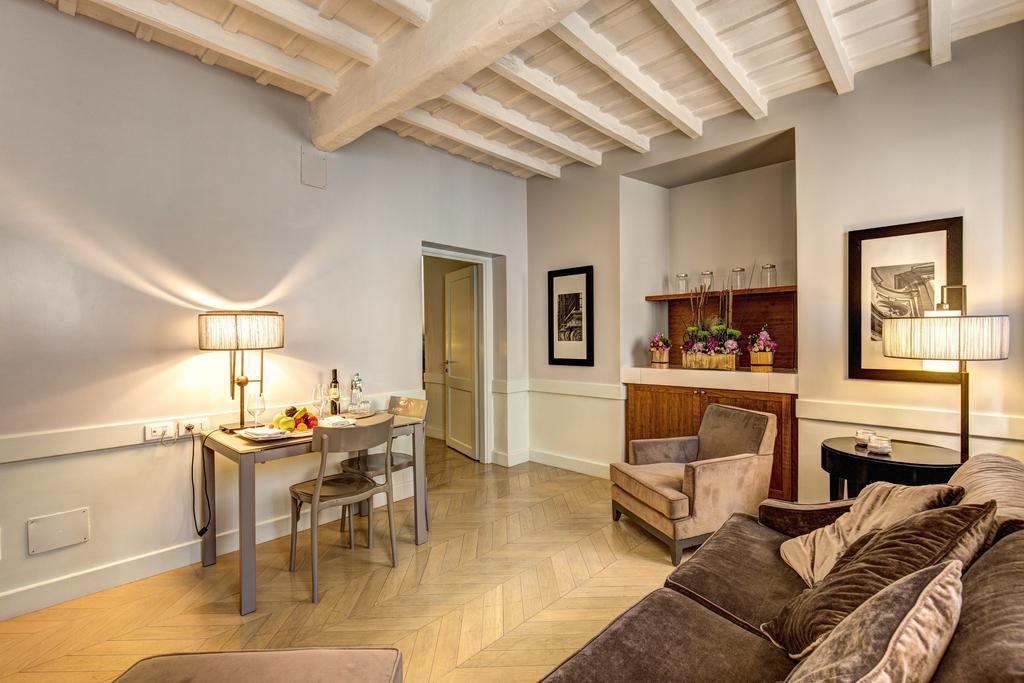 Giulia Apartment *