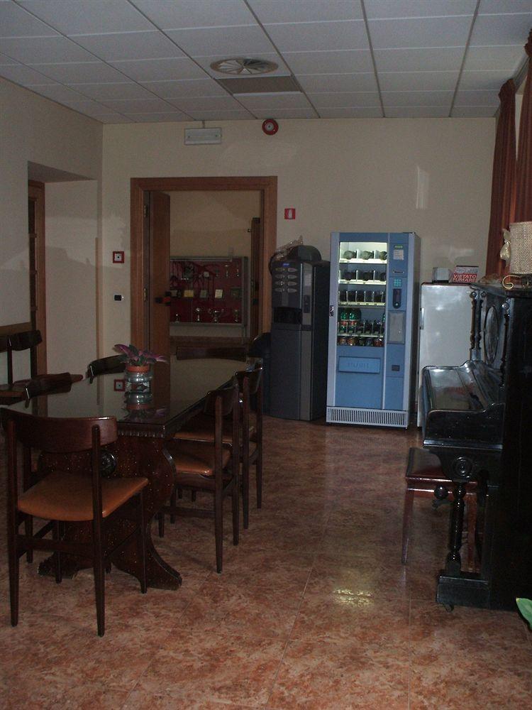 Guest house Maria Rosa Molas - Casa Per Ferie 3*