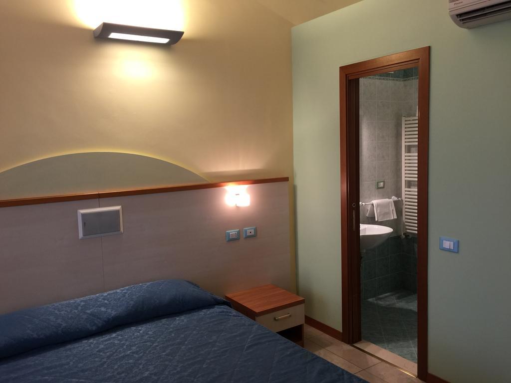 Casa Carra Guest house Rome