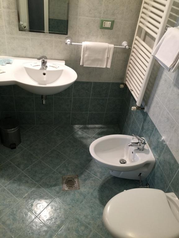 Casa Carra Guest house Rome