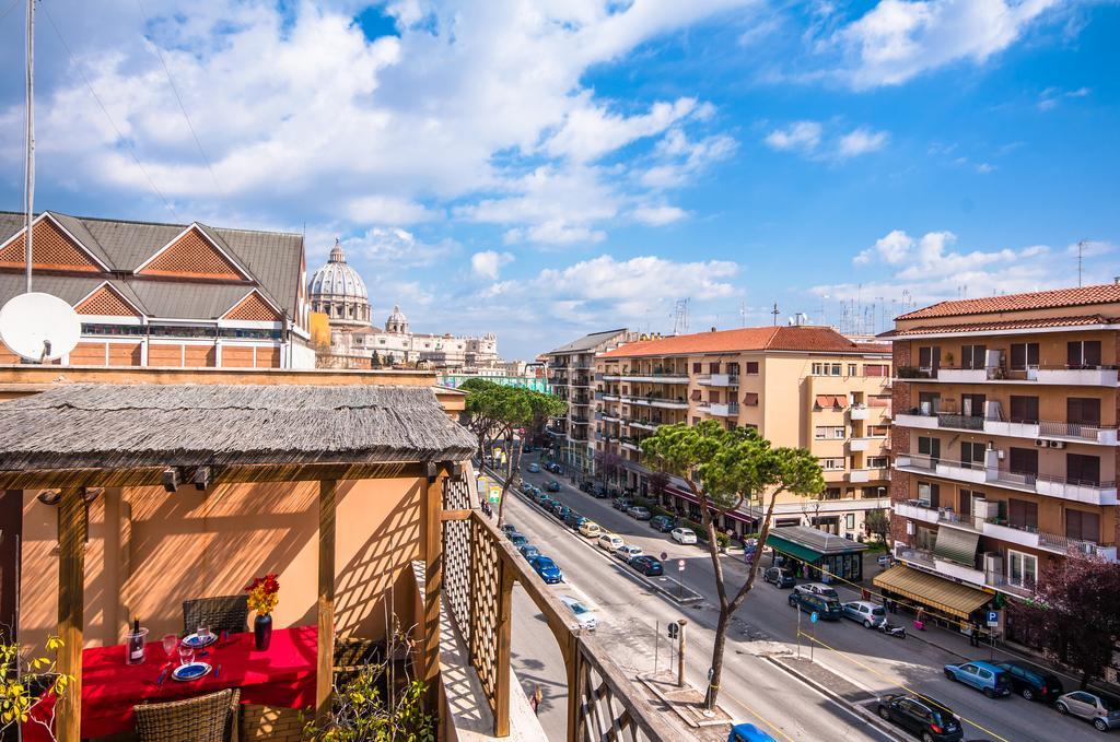 Vatican Penthouse Near S.Peter'S Square Apartment