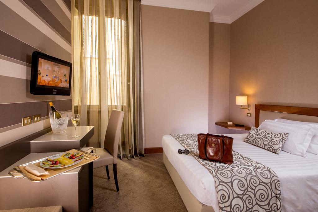 Savoy 4* Rome