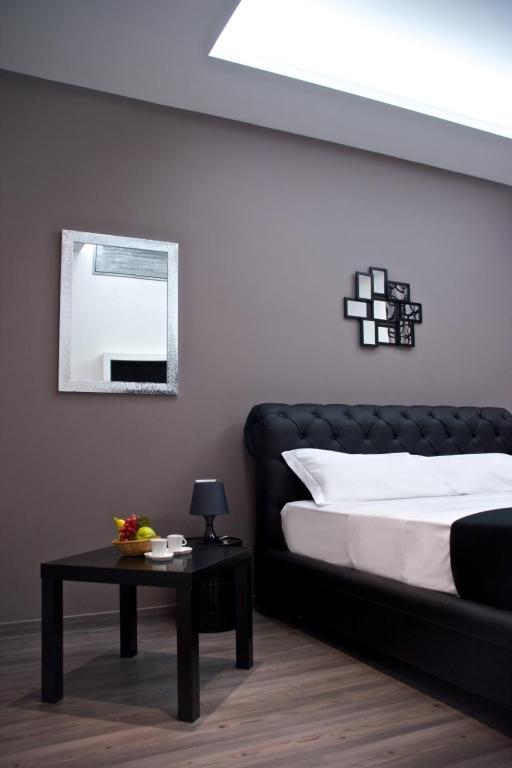 Guest house Roma Naif Rooms 2*