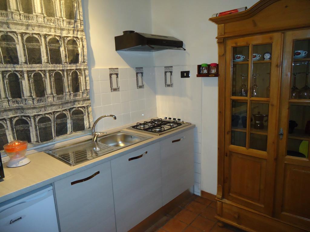 Campo De Fiori Apartment *
