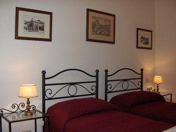 Guest house All'obelisco Rome