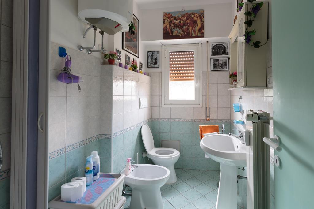 Simon Holiday House Rome