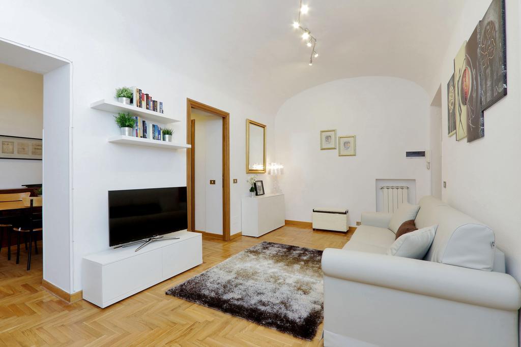 Cozy Oppio - My Extra * Roma