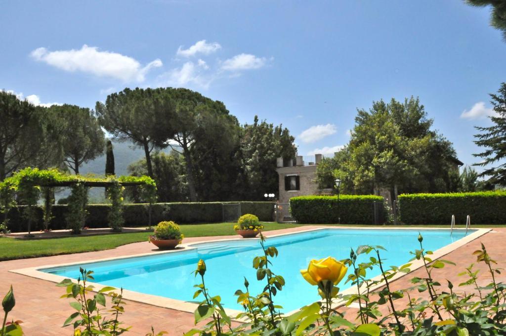 Farm stay Tenuta Colfiorito Rome