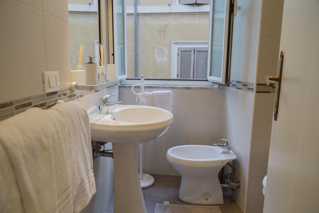 Trevi Luxury Suites
