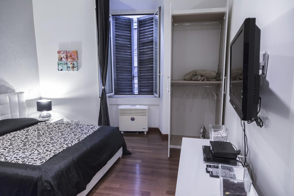 Bed & Breakfast Trevi Luxury Suites