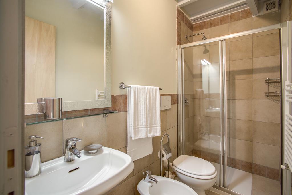 Three Bedroom Campo Dei Fiori * Rome