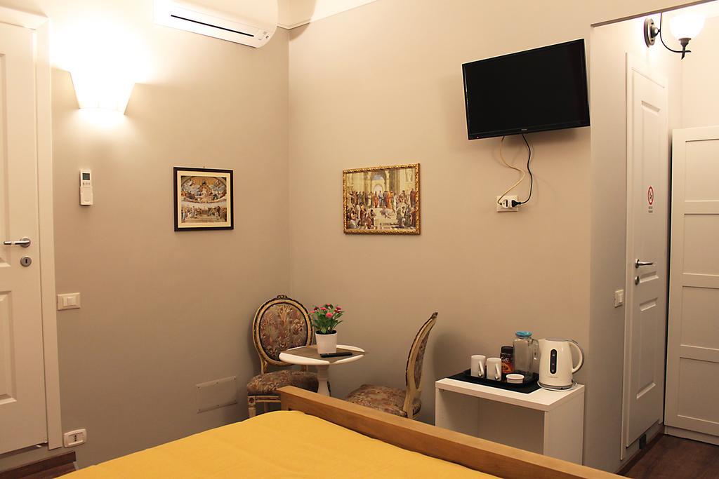 Raphael Guest house