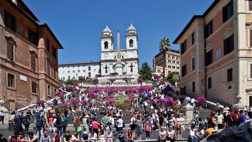 Rental In Rome Trevi Fouintain View Apartment Apartment